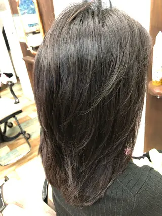 カラー レアマカナ所属・髪の保健室 Espr essioneのヘアスタイル