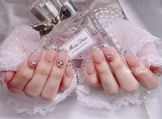 ネイル She   Nail所属・ISA_ BELLAのネイルデザイン