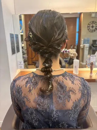 セミロング ヘアアレンジ しみず さくら🌸のヘアスタイル