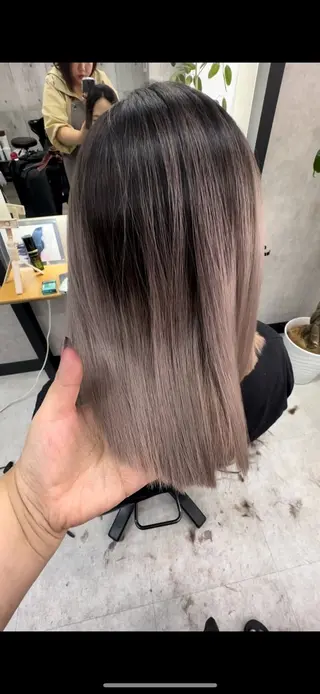 ミディアム カラー hairstudio NOA所属・KITAMURA RIHOのヘアスタイル