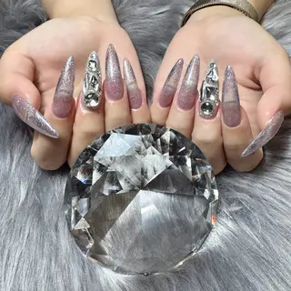 ネイル ドリスネイルサロン所属・Doris Nail Salonのネイルデザイン