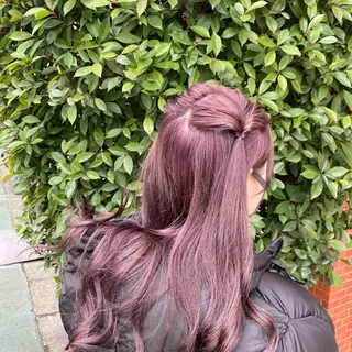 ロング カラー ミモリ ユウタのヘアスタイル