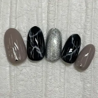 ネイル Nail salon Honey Beeのネイルデザイン