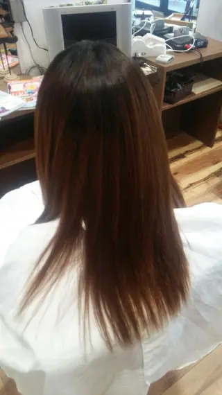 ロング カットハウス HaL所属・北福 友晴のヘアスタイル