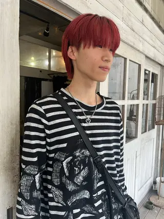 ショート ハイトーン/顔まわり レイヤー/YUKAのヘアスタイル