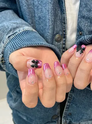 ネイル ROA NAILのネイルデザイン
