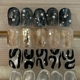 ネイル 𝗿𝗶𝗰𝗼 ˎˊ˗のネイルデザイン