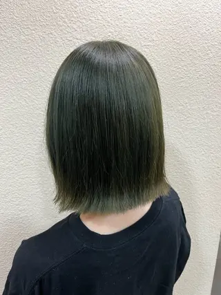 ショート カラー レイヤーカット/カラ ー/U24/河野凜のヘアスタイル