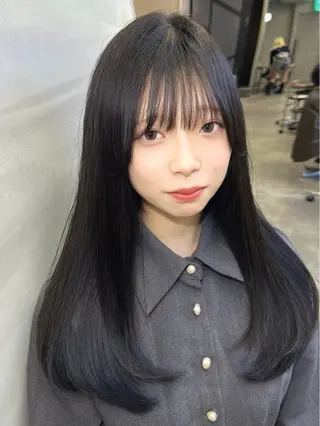 ロング カラー 前髪/顔まわりカット 艶髪/髪質改善/縮毛のヘアスタイル