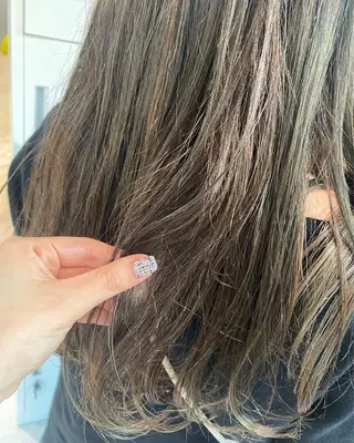 ロング あさかわ みほのヘアスタイル