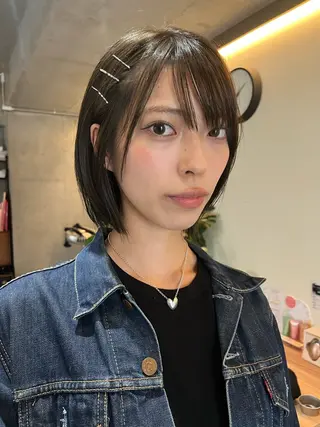 ショート レイヤーカット\ウル フ　chinatsuのヘアスタイル