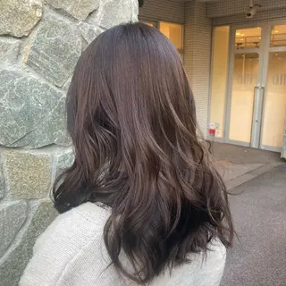 カラー 野村 ゆいのヘアスタイル