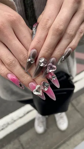 ネイル IROHA Nail 矢掛萌子のネイルデザイン