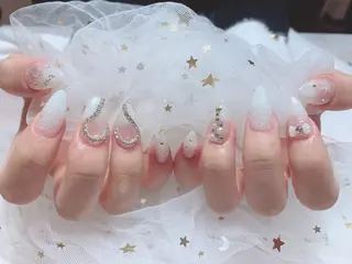 ネイル Nail salon EN🎀のネイルデザイン