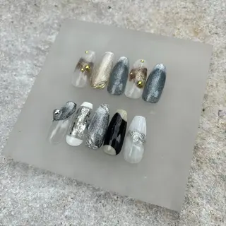 ネイル maimai　W 【放出店】のネイルデザイン