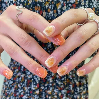 ネイル F. Lenaのネイルデザイン