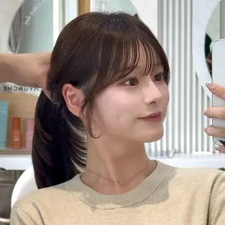 セミロング 似合わせレイヤー/ 透明感カラーのヘアスタイル