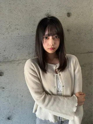 ミディアム 透明感ダブルカラー/ 諸岡ひばりのヘアスタイル