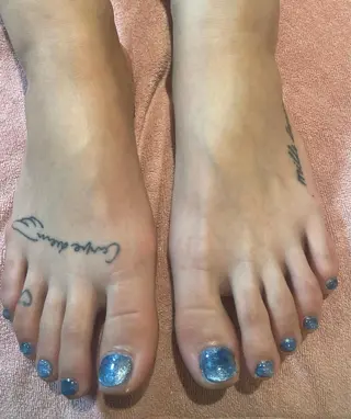 ネイル 大袋駅東口徒歩2分 alivioのネイルデザイン