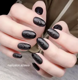 ネイル R inのネイルデザイン