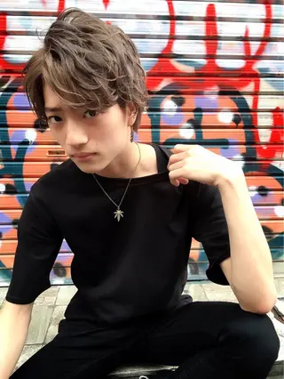 ショート ミディアム カラー パーマ メンズ 原宿サロン代表 デザインカラー伊藤卓のヘアスタイル