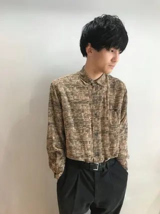 メンズ 髪質改善✨透明感カラ ー🌈シエルブルーのヘアスタイル