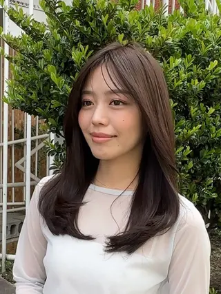 セミロング MARICinc. by Qmee所属・ささもと えりかのヘアスタイル