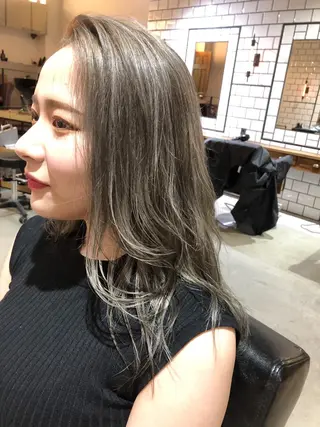 ミディアム カラー 倉家 聖のヘアスタイル