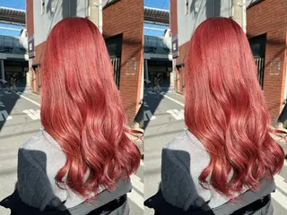 カラー 安達 葵のヘアスタイル