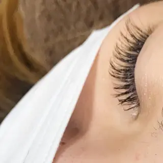 マツエク・マツパ Hair Make  feel   フィール所属・森下 麻美子のマツエク・マツパデザイン