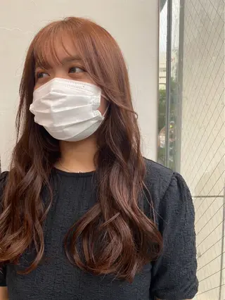 ロング カラー ヘアアレンジ 🐥くまがい💛 ダブルカラー／パーマのヘアスタイル