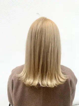 セミロング カラー ヘアアレンジ 〽️magico/ ウルフDaiki〽️のヘアスタイル