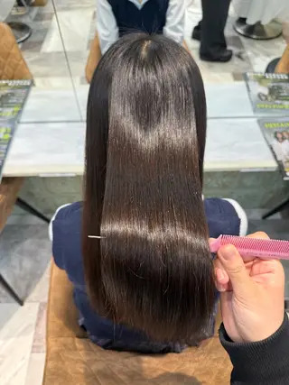 ロング 夏目唯衣/透明感 /艶カラーのヘアスタイル