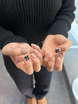 ネイル GRANDE大須 Cecil💜のネイルデザイン