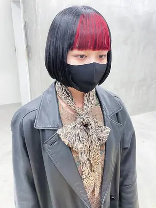 ショート カラー スパイラルパーマ 🌐hina⭐️のヘアスタイル