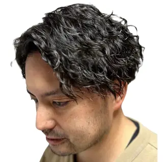 ショート パーマ メンズ 船橋髪質改善 ランタンバイソロンのヘアスタイル