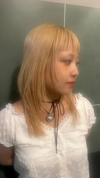 ミディアム 彦坂 柚羽のヘアスタイル