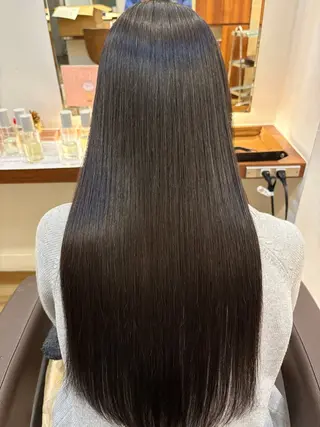 ロング HONOKA 縮毛矯正/艶カラーのヘアスタイル