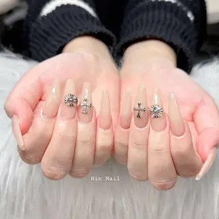 ネイル HIN NAILのネイルデザイン