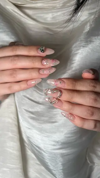 ネイル ネイリスト シンのネイルデザイン