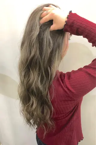 ロング カラー 奥山義進/大宮 /ダブルカラーのヘアスタイル