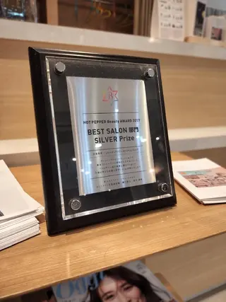 ブリーチ／ 髪質改善／ＲＹＯのヘアスタイル