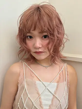 セミロング カラー ハイトーンカラー シールエクステのヘアスタイル