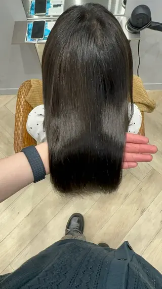 ロング カラー 菊池 諒平のヘアスタイル