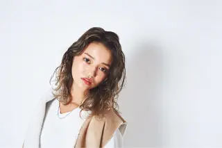 ミディアム カラー パーマ ヘアアレンジ メンズ キッズ ネイル マツエク・マツパ アティリー 西梅田のヘアスタイル