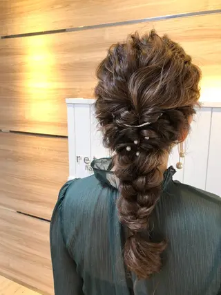 ヘアアレンジ nessヤマサキ リュウタのヘアスタイル