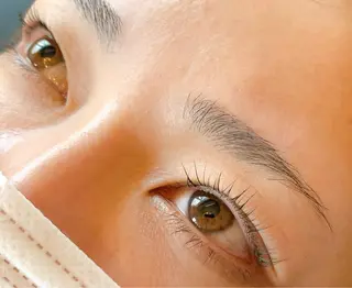 マツエク・マツパ SPINEL Sawaのヘアスタイル