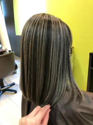 ミディアム yasu ヤスのヘアスタイル