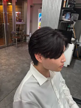 メンズ メンズ特化✨️ 韓国風パーマ🔥一八のヘアスタイル