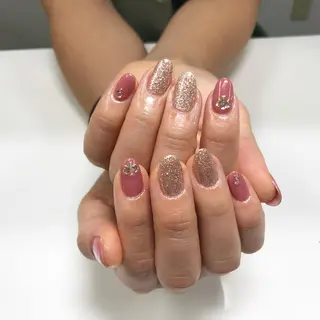 ネイル Dynamoon所属・吉田 芹菜のネイルデザイン